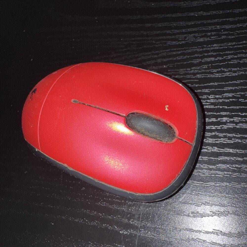 Logitech M215 Wireless Mouse Red Bluetooth - Picture 2 of 3